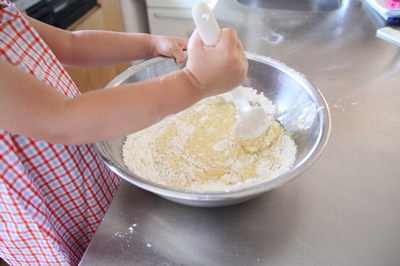 子どもと作るパンケーキ